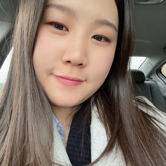 Meet your Posher, Grace - Picture 1 of 1